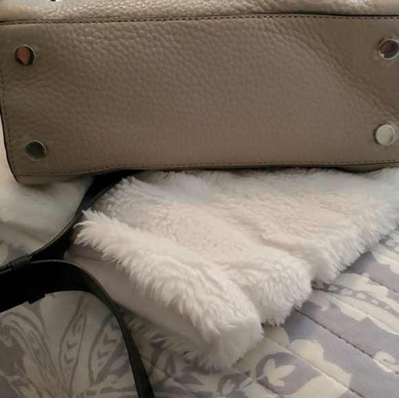 Michael Kors bag - Picture 8 of 12